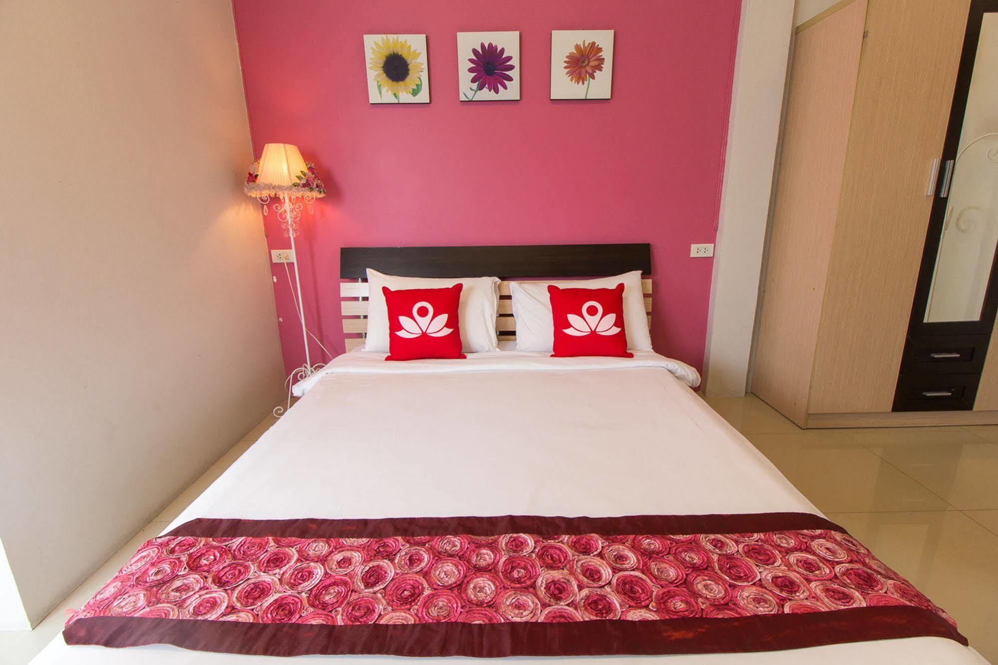 Zen Rooms Damrongrak Road Bangkok Eksteriør bilde